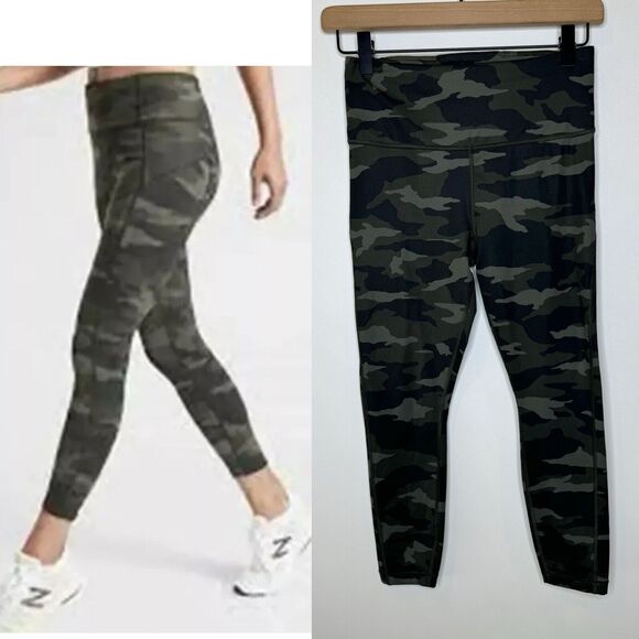 Athleta Pants - Athleta Ultimate Camo 7/8 Legging Size XSP Olive Green #531773